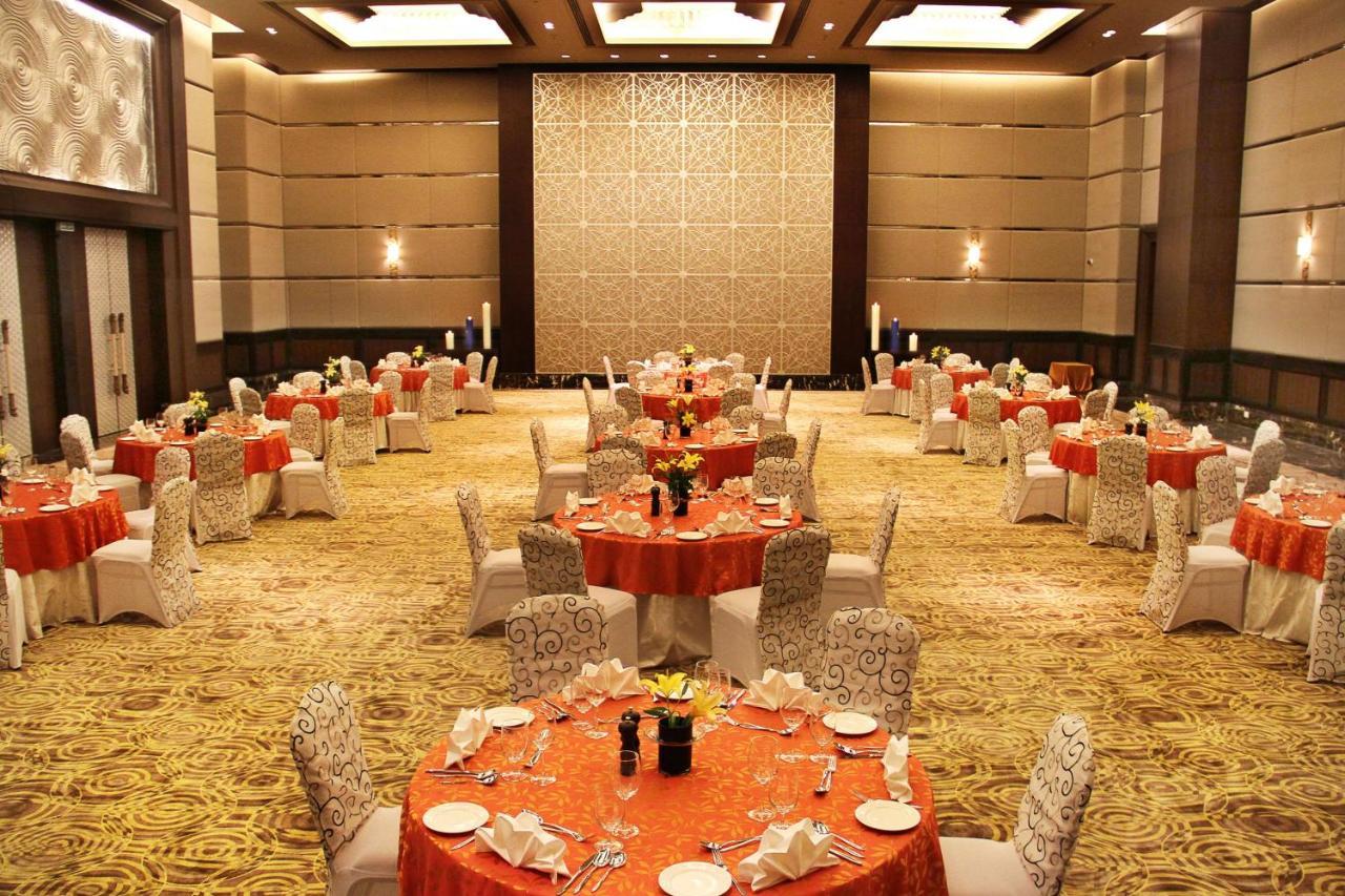 Hotel Radisson Blu Plaza Mysore