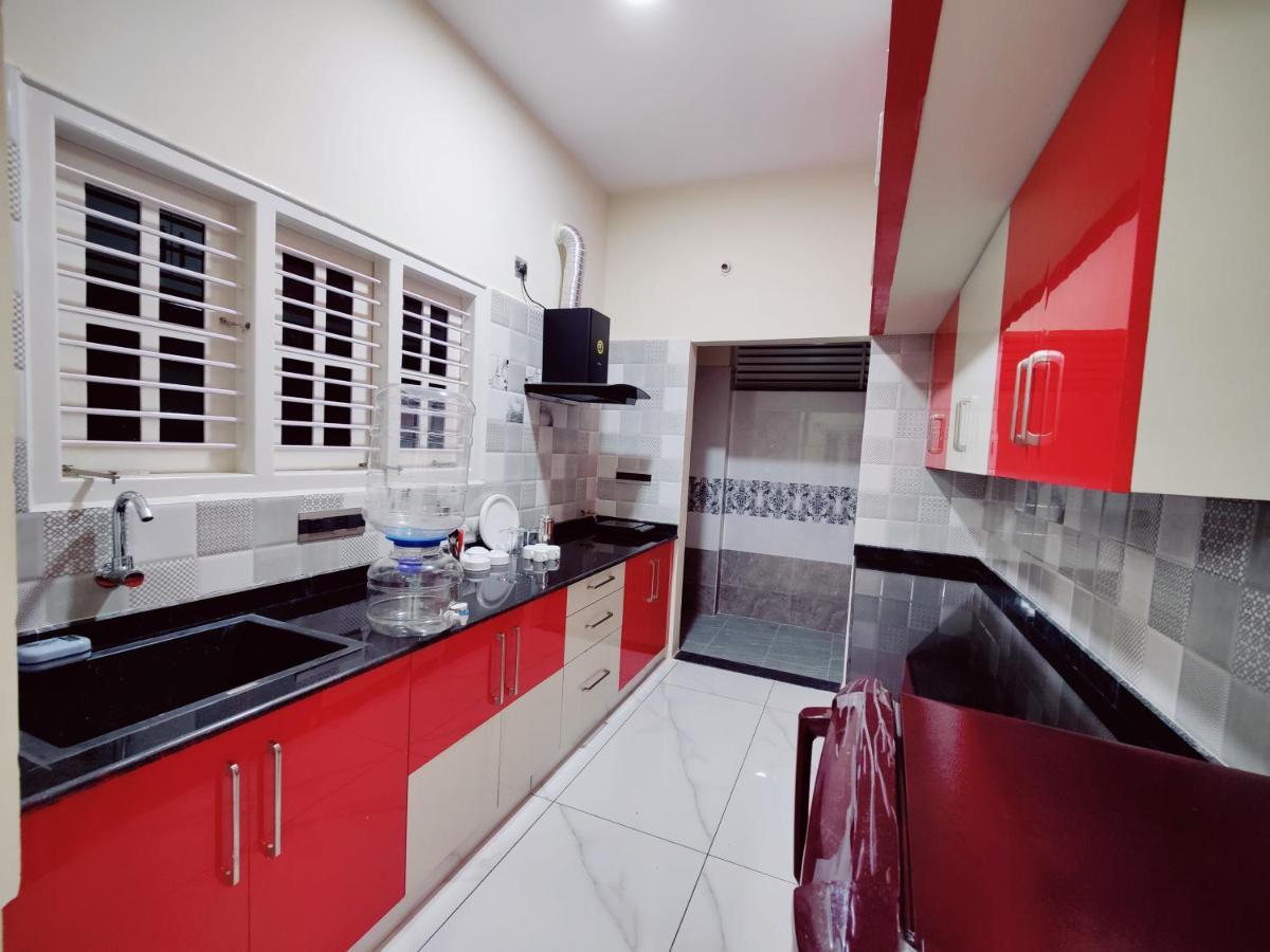 Floral Service Apartment