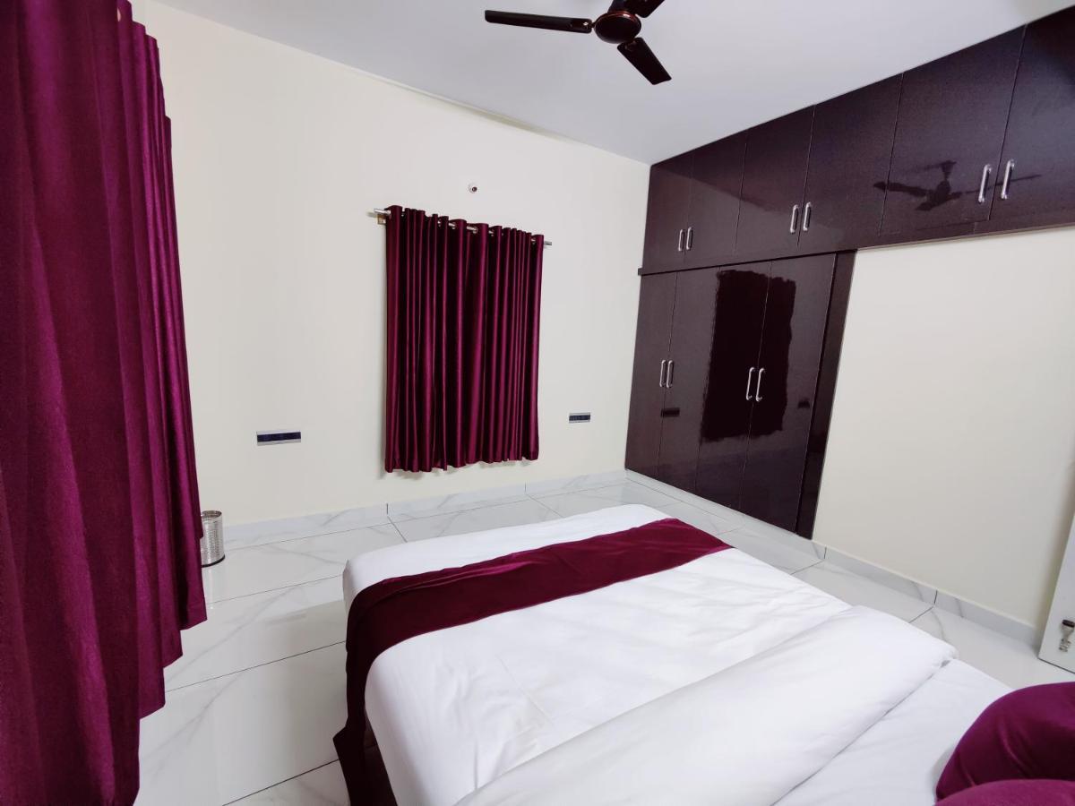 Floral Service Apartment