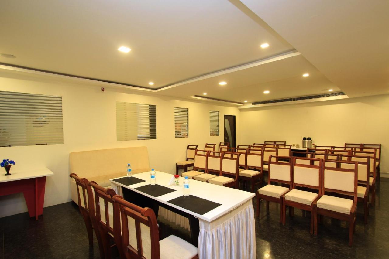 Ambaari Hotel