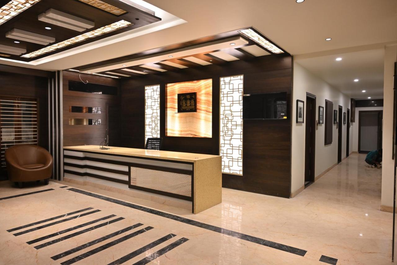 Royale * Mysore