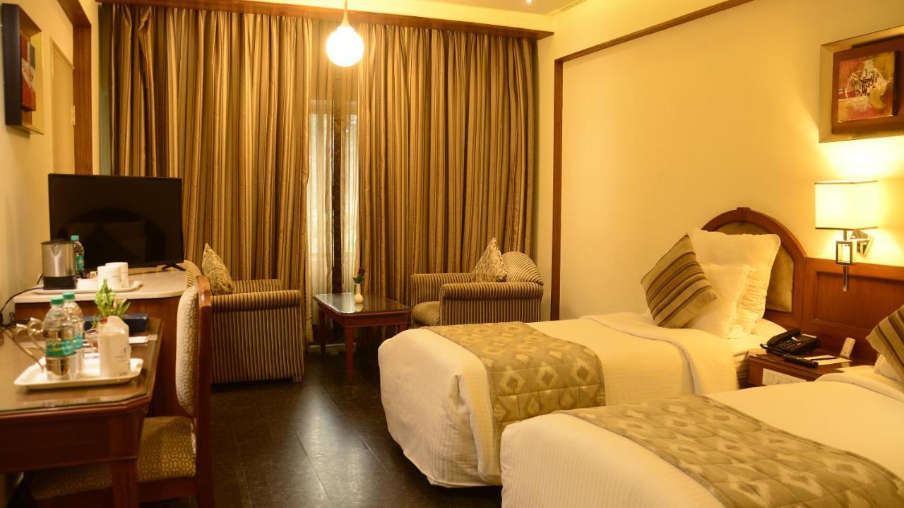 Hotel Sandesh The 4*