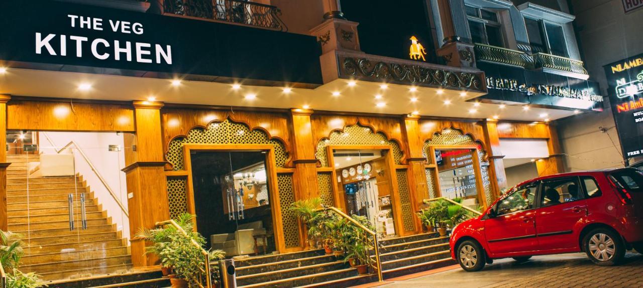 Hotel Ambaari 3*
