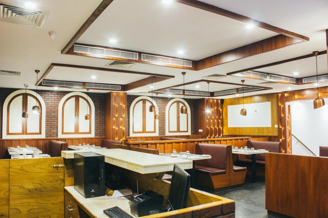Hotel Ambaari
