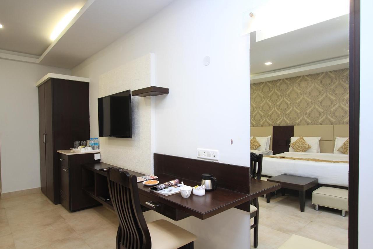 Hotel Ambaari Mysore