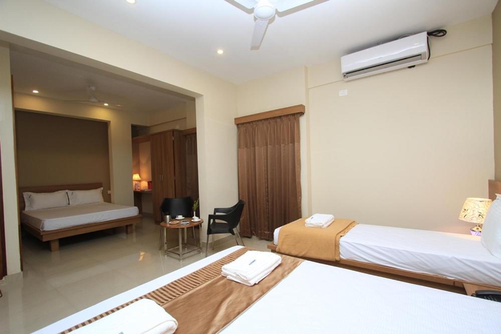 Samasth And Suits Hotel