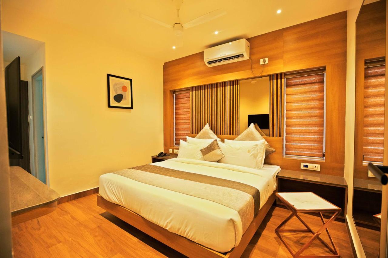 Hotel Livaana 3*