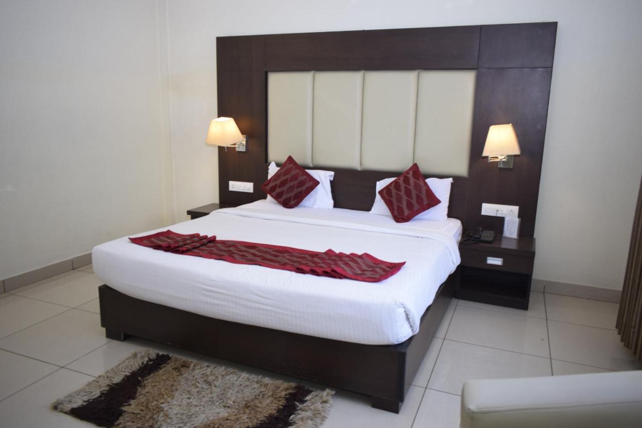 Hotel Golden Castle Hotel