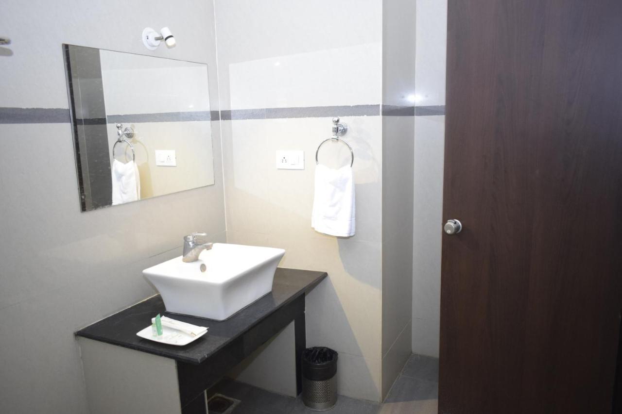 Hotel Hotel Golden Castle 3*
