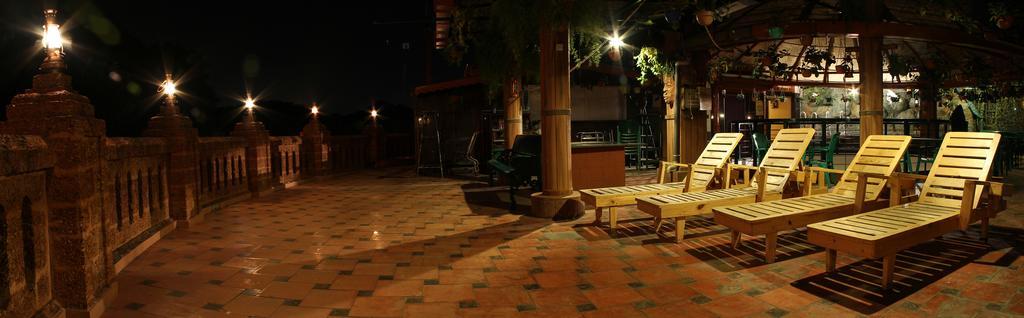Hotel Parklane Mysore