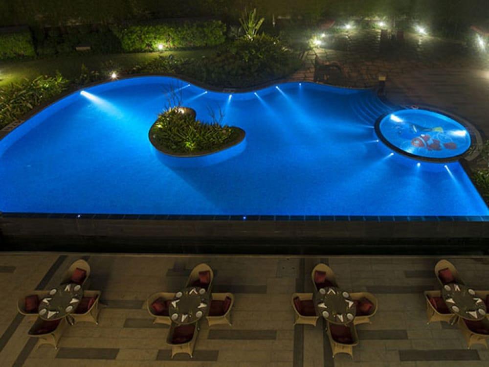 Hotel Radisson Blu Plaza Mysore