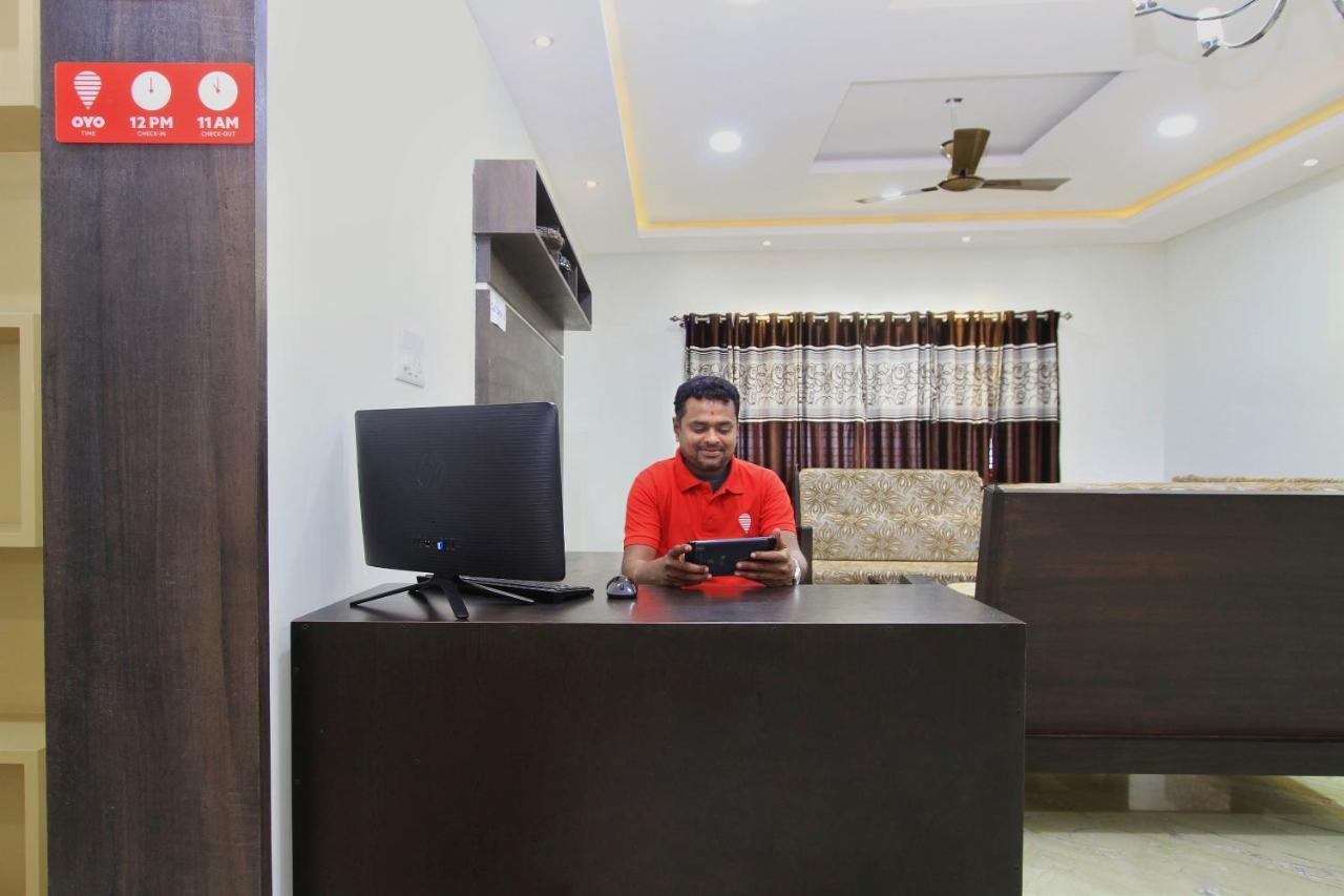 Oyo 9611 Chamundi Hills Hotel