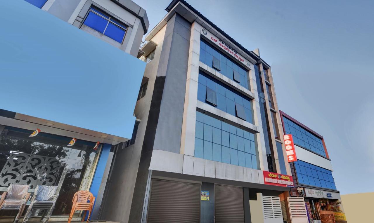 Treebo Trend Karan Residency Mysore