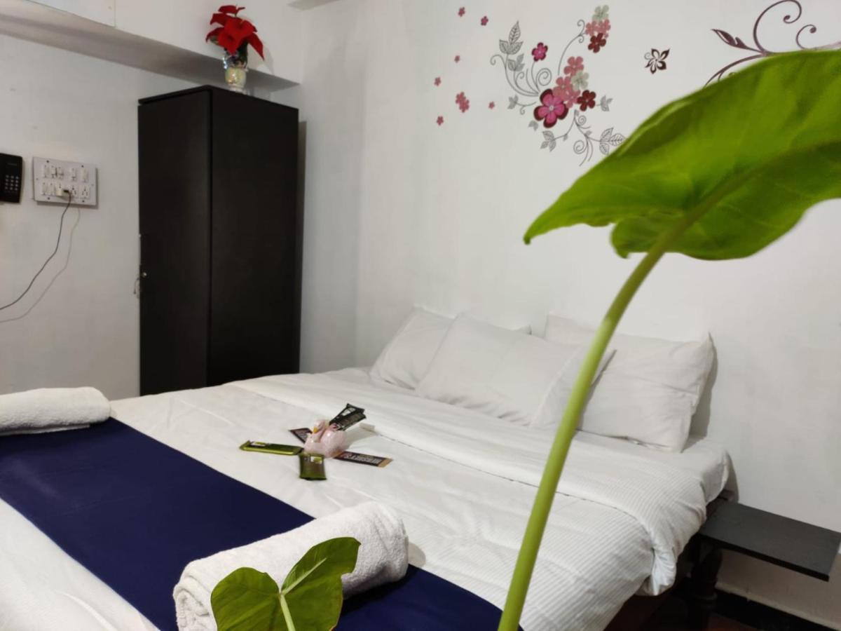 Adh Kf International Hotel