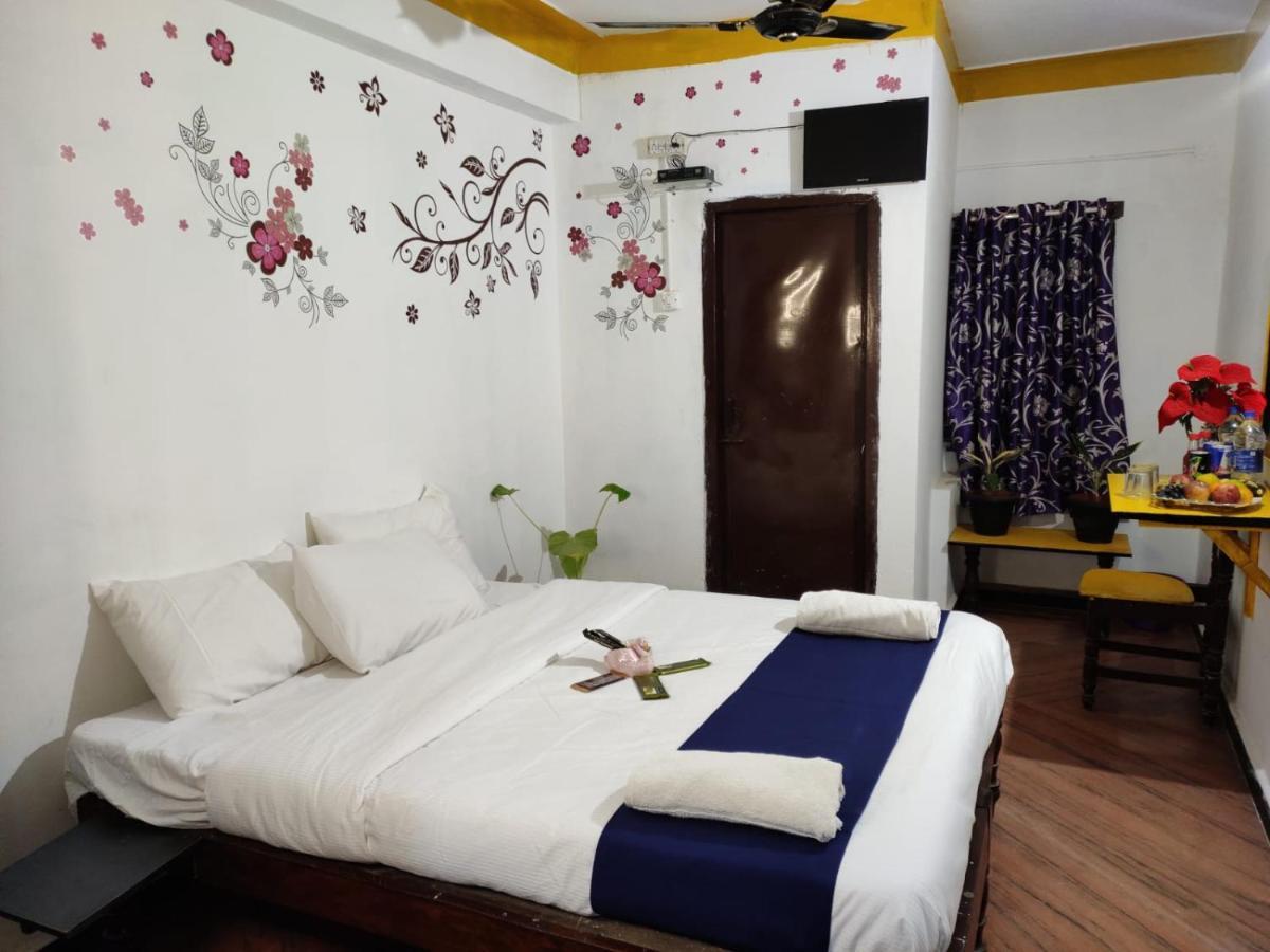 Hotel Adh Kf International