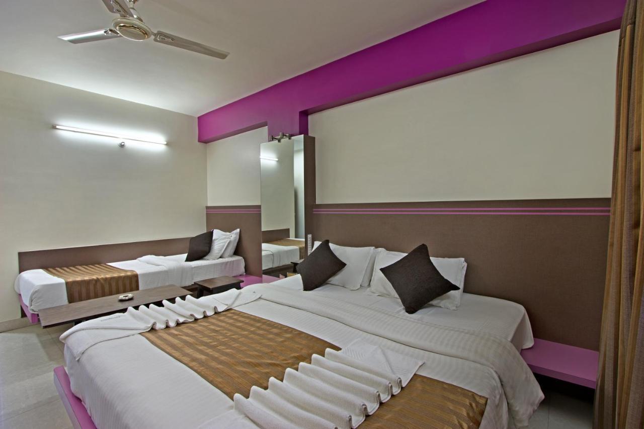 Lodge Mannars Residency