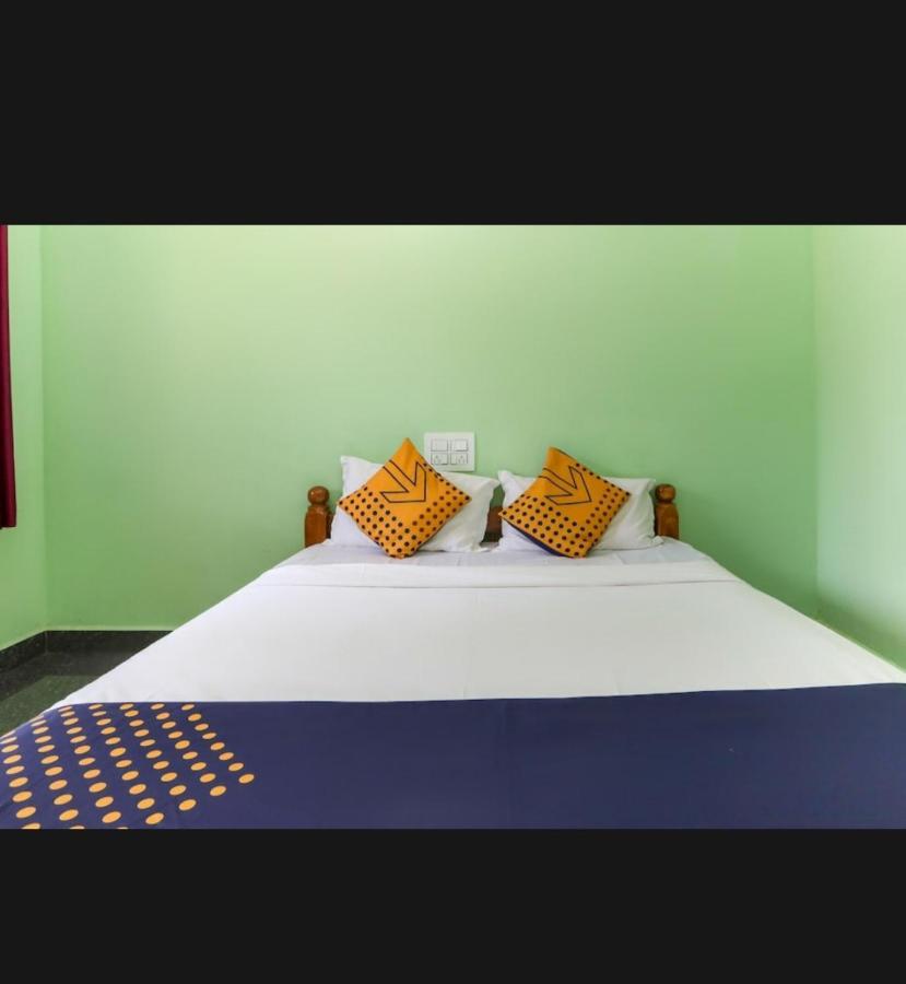 Yeshwitha Residency Lodge Mysore