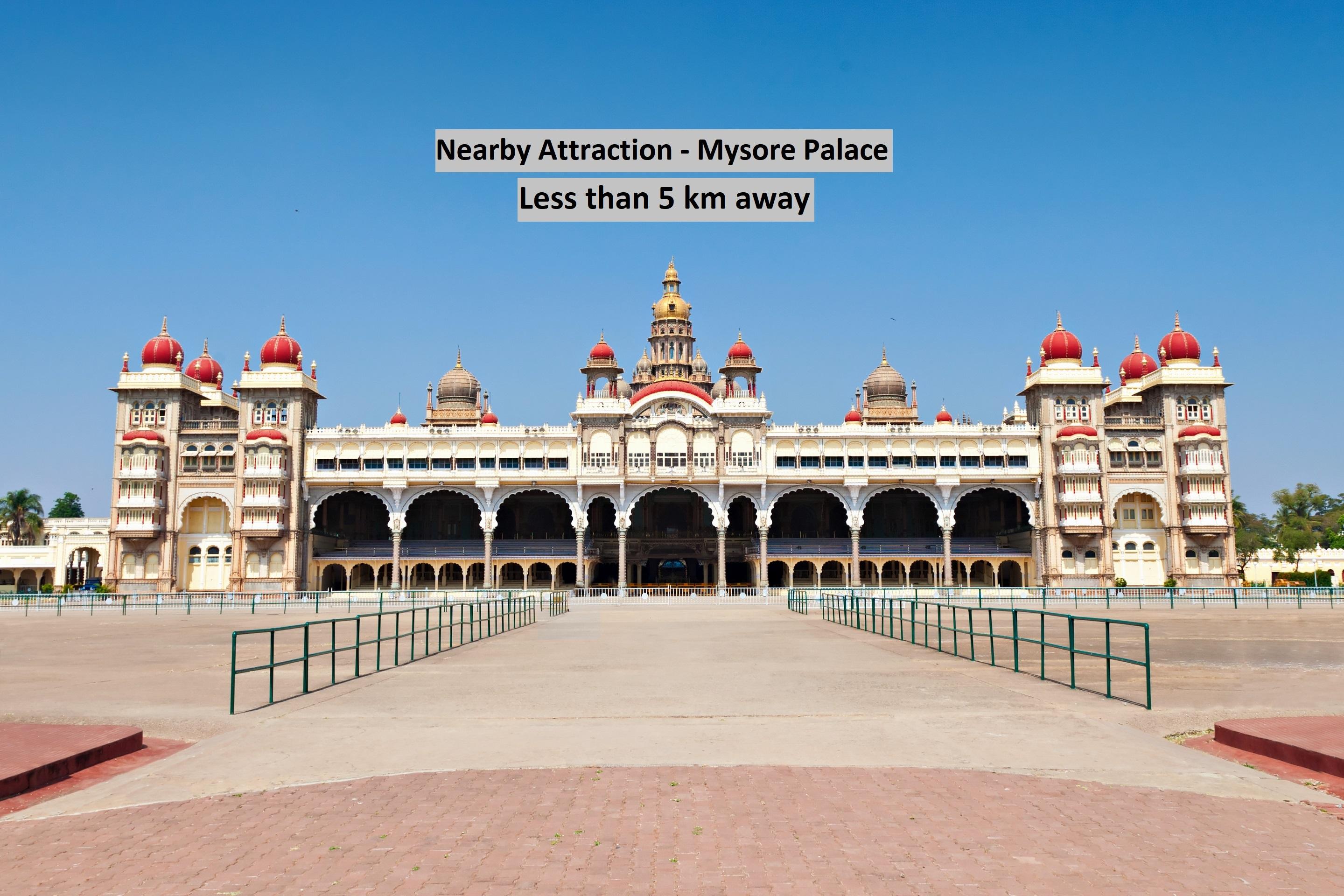 Hotel White Parrot Mysore