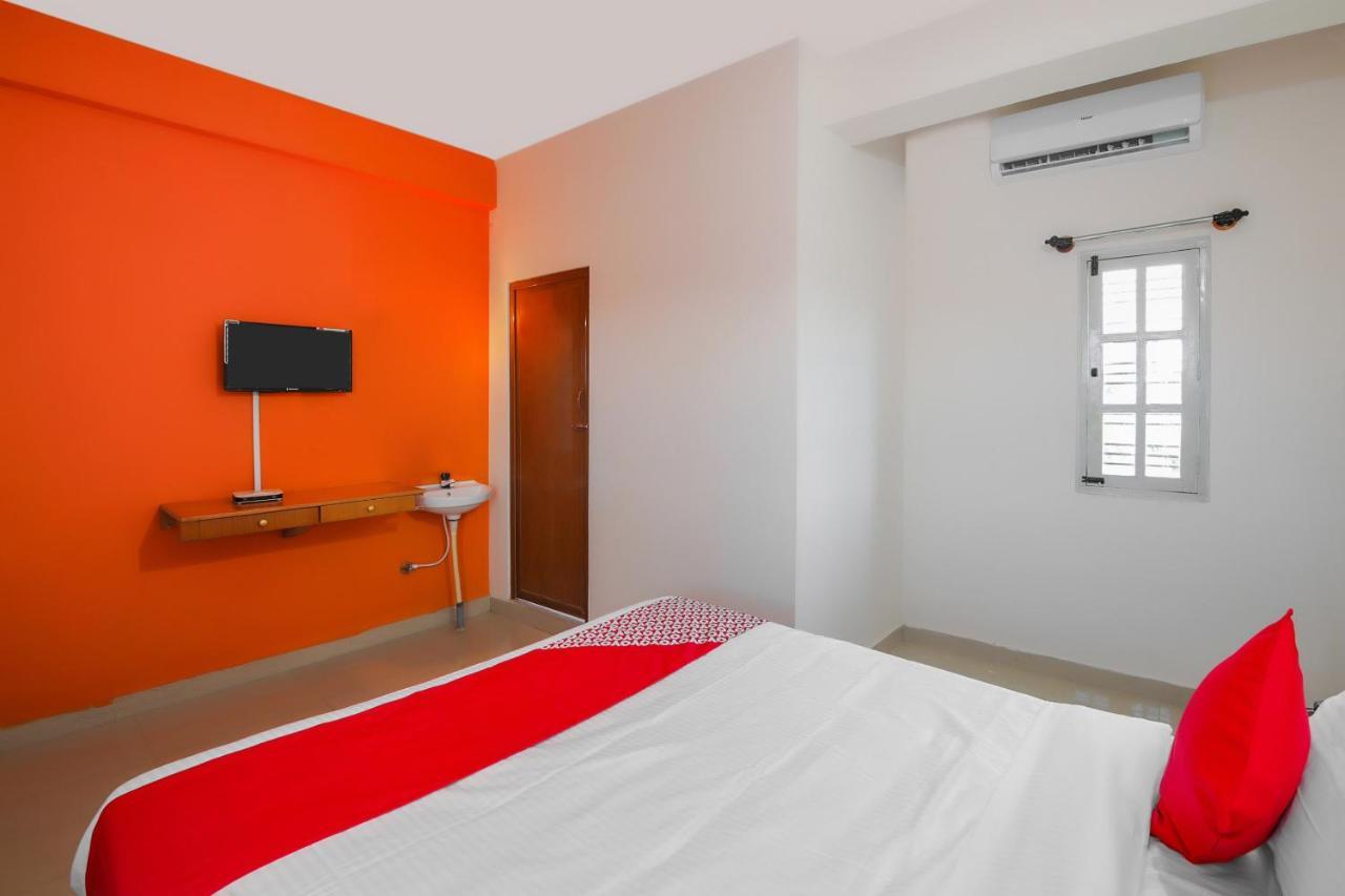 Oyo Narayani Residency Hotel