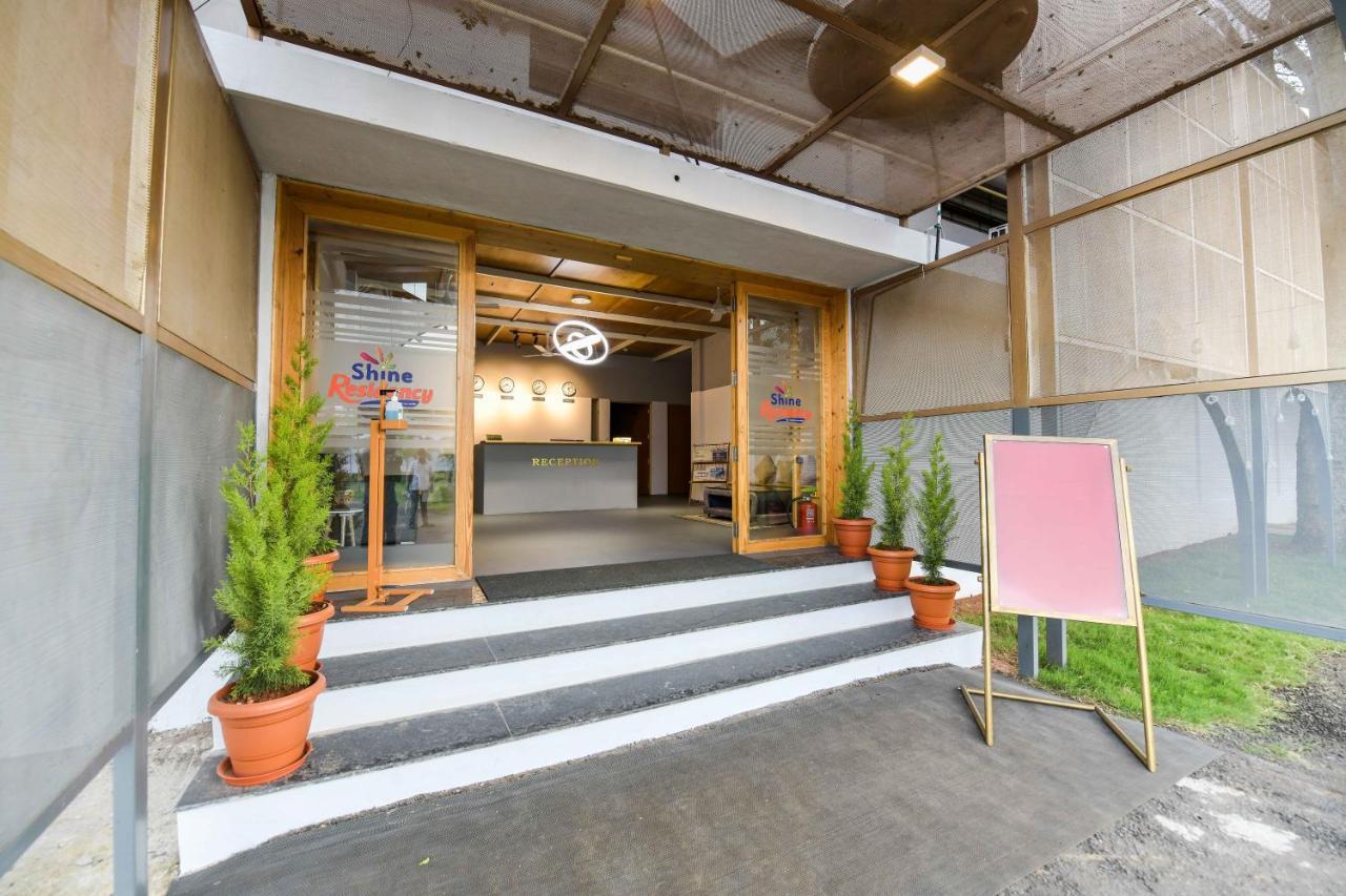 Hotel Shine Residency 3*