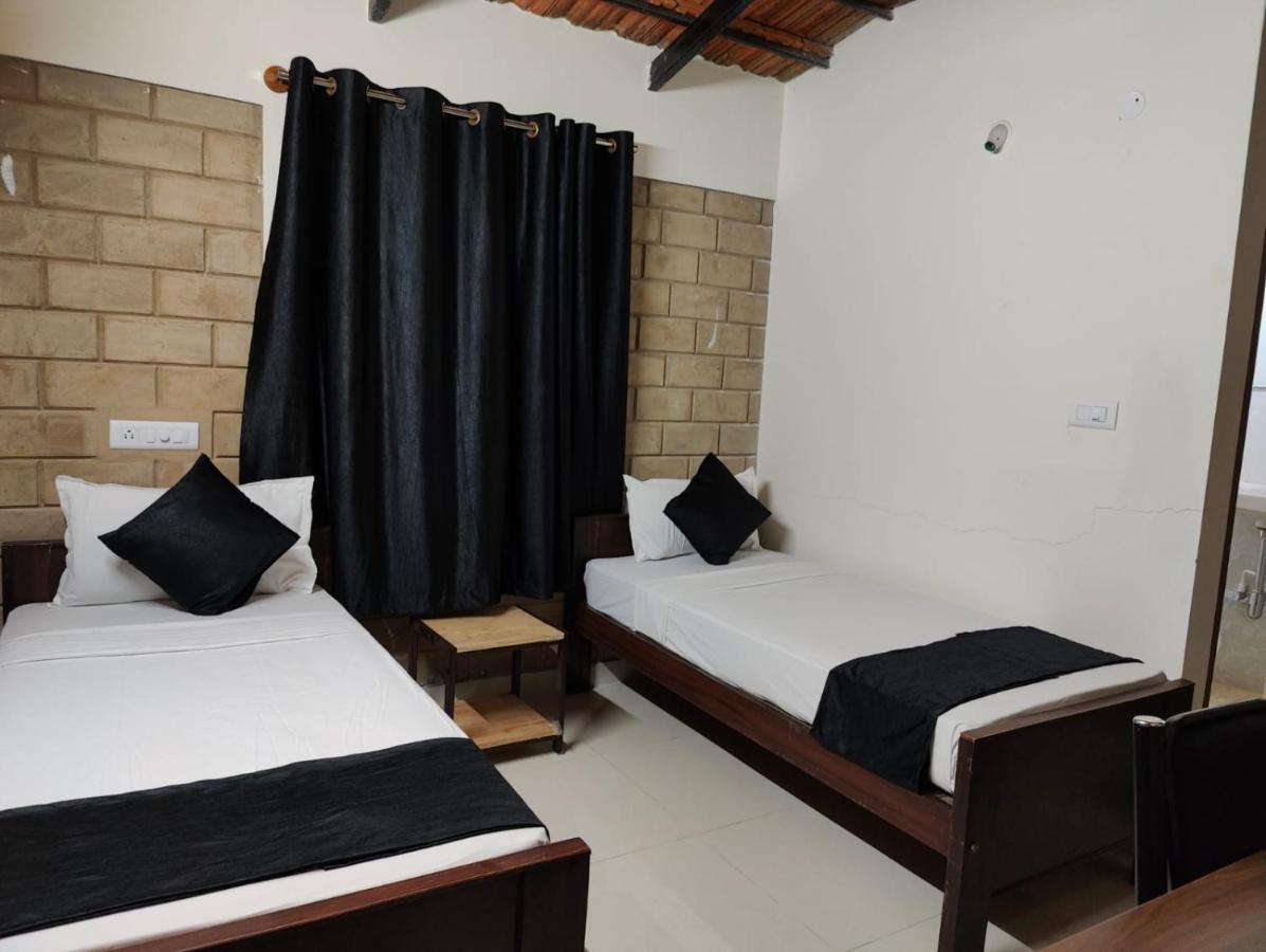 Minimal Poshtel * Mysore