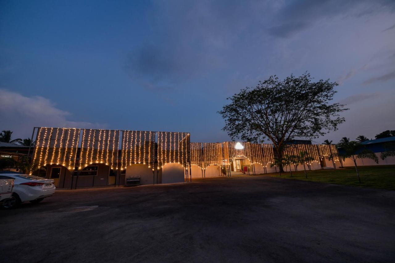 Shine Residency Hotel