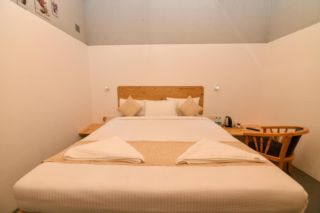 Shine Residency Hotel