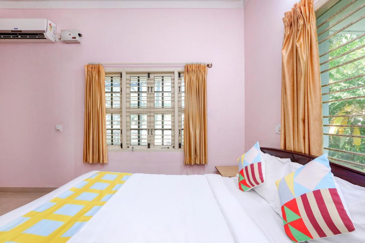 Hotel Capital O 89287 Le Vilasi