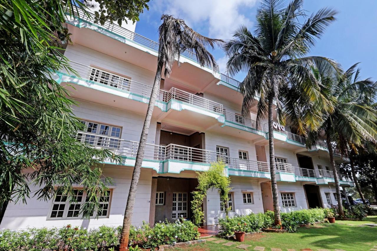 Hotel Capital O 89287 Le Vilasi