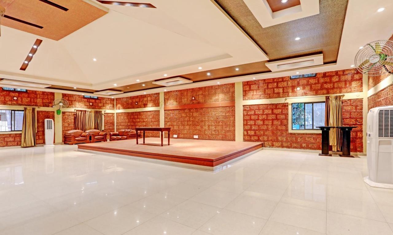 Itsy Kings L Den Hotel 3*