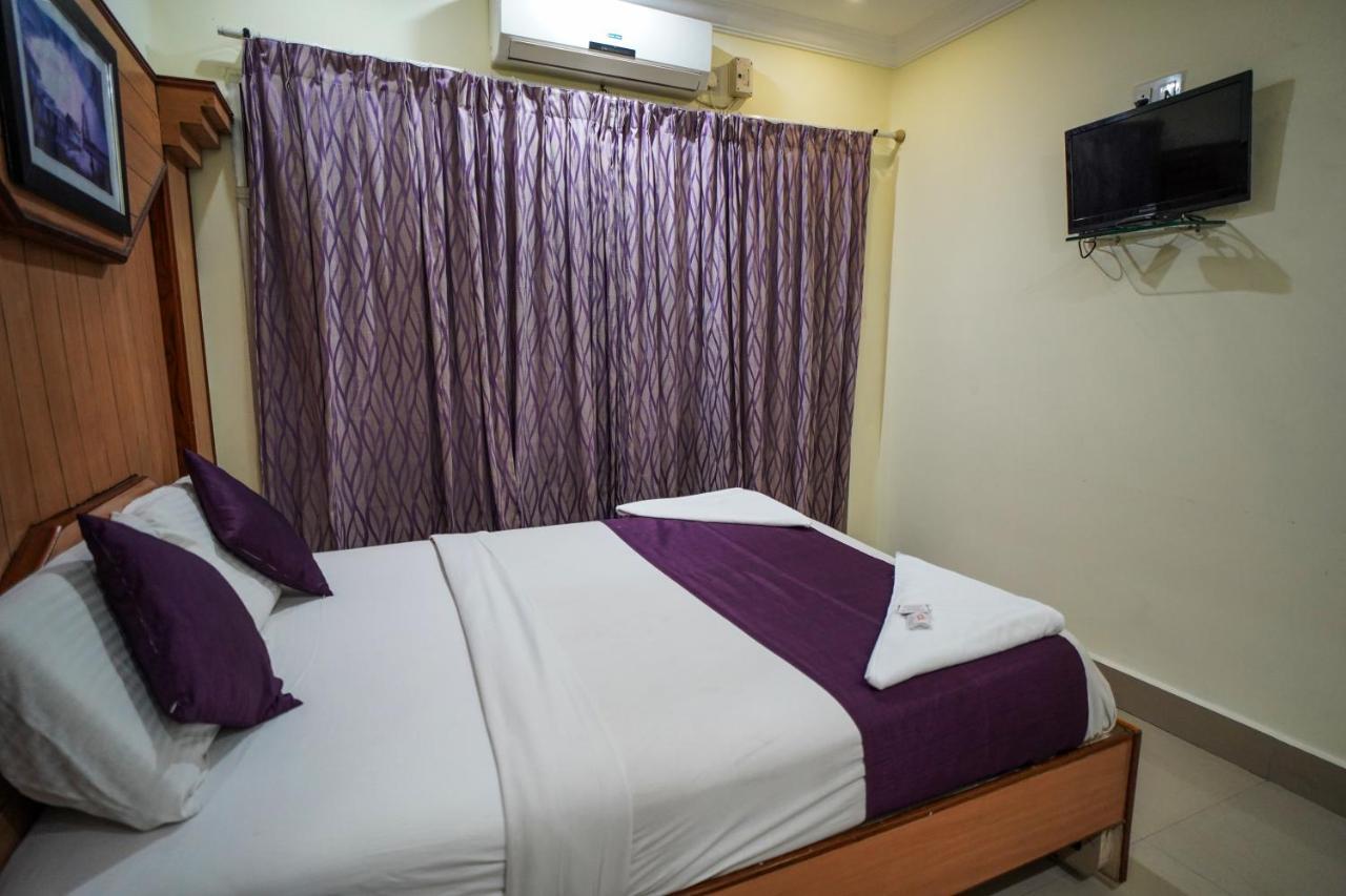Hotel Prakaash Palace