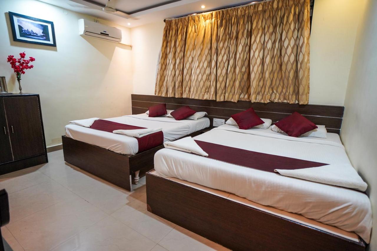 Prakaash Palace 2*
