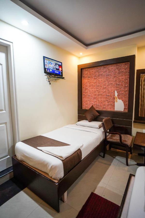 Hotel Prakaash Palace Mysore