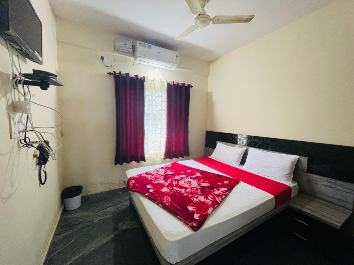 Hotel Crown Residency Mysore