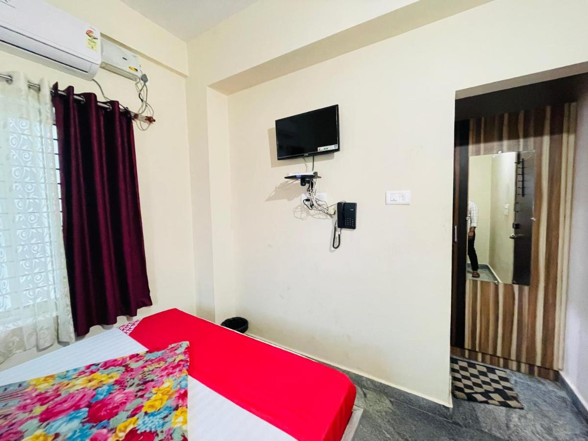 Hotel Crown Residency 3*