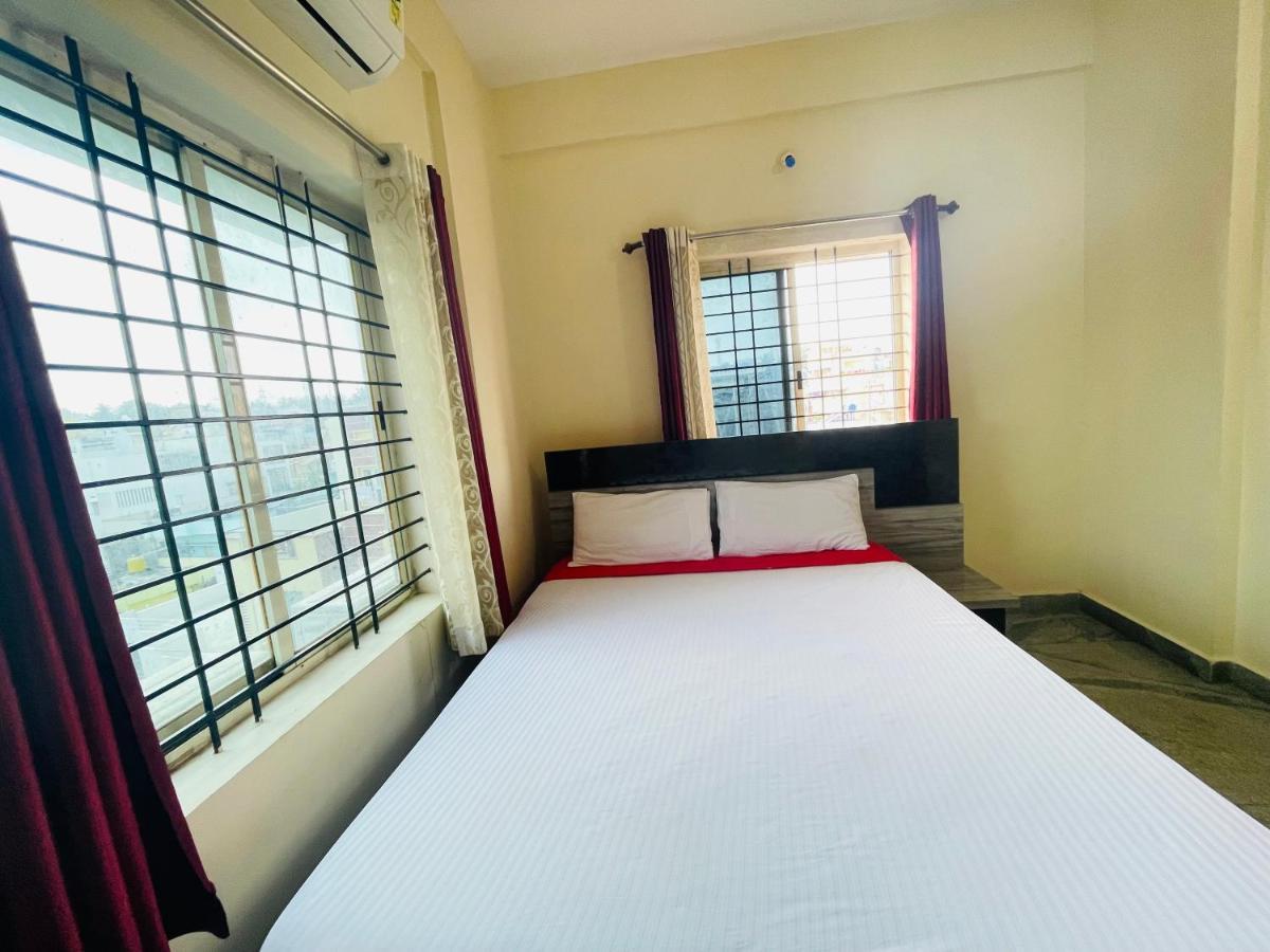 Hotel Crown Residency 3*