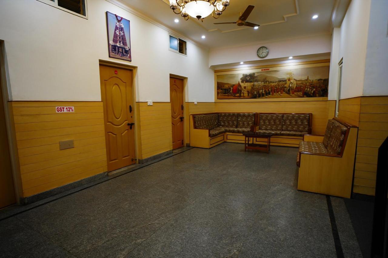 Hotel Prakaash Residency