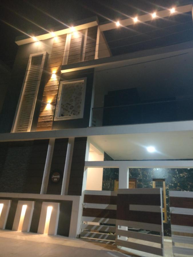 Sindoora Villa *