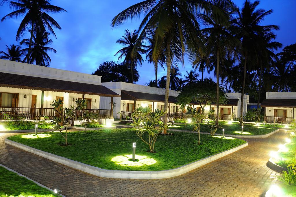 Hotel Oriole Resorts Mysore