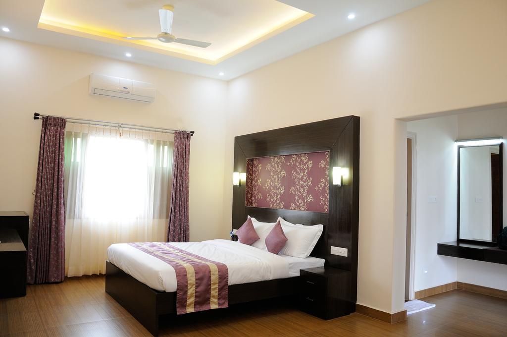 Oriole Resorts Hotel