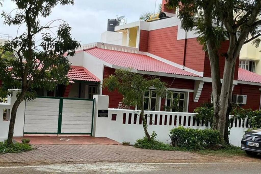 Sharanyam: 3 Bedroom In Prime Location Villa