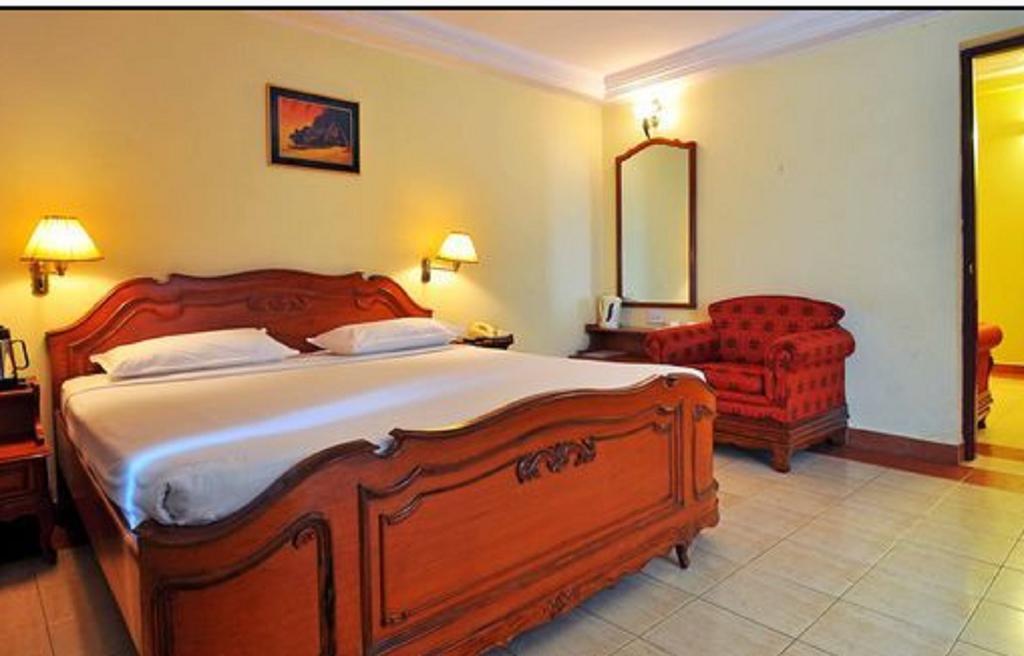 Nalapad Residency 3*