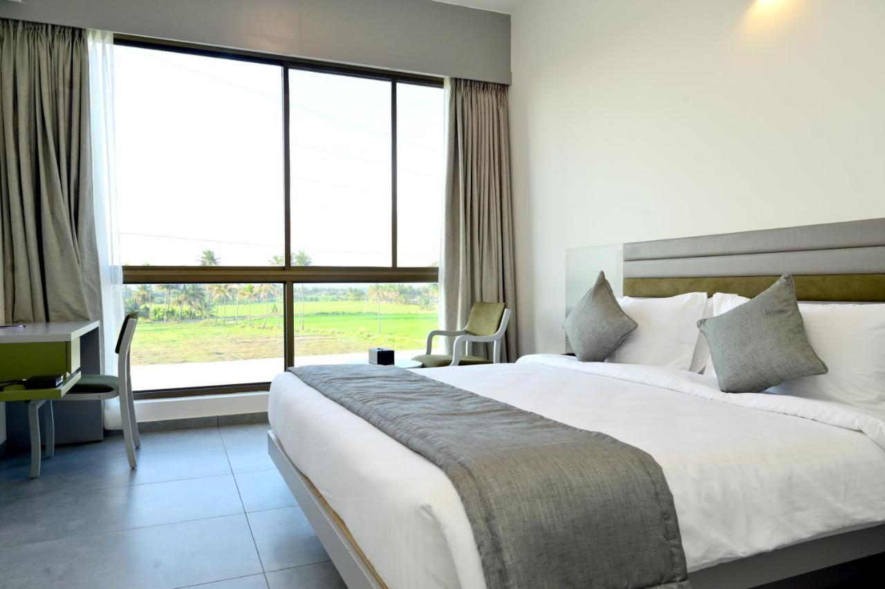 Clarks Express, Krs Road-mandya, Hotel 4*