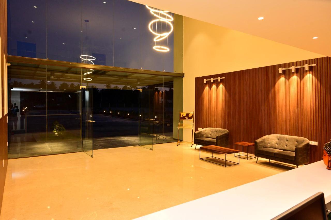 Clarks Express, Krs Road-mandya, 4* Mysore
