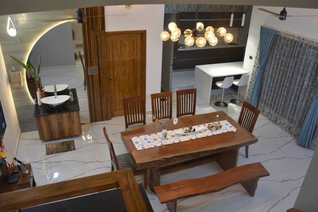 Villa Earth - Luxurious 5 Bhk Ac At Mysore