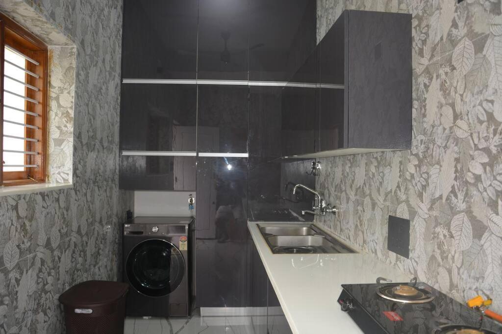 Villa Earth - Luxurious 5 Bhk Ac At *