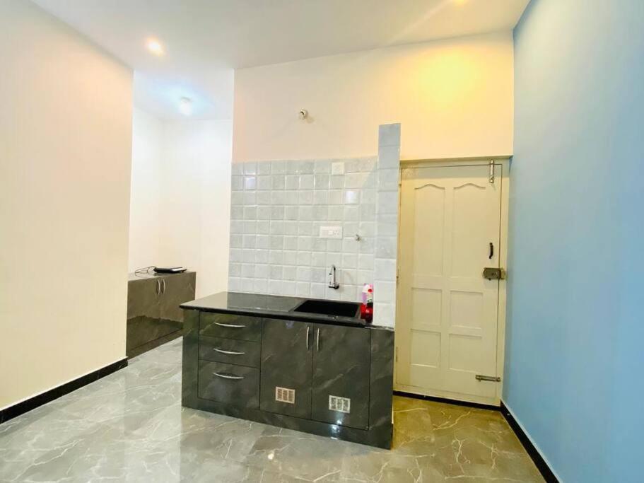 Pal's Apartment Mysore