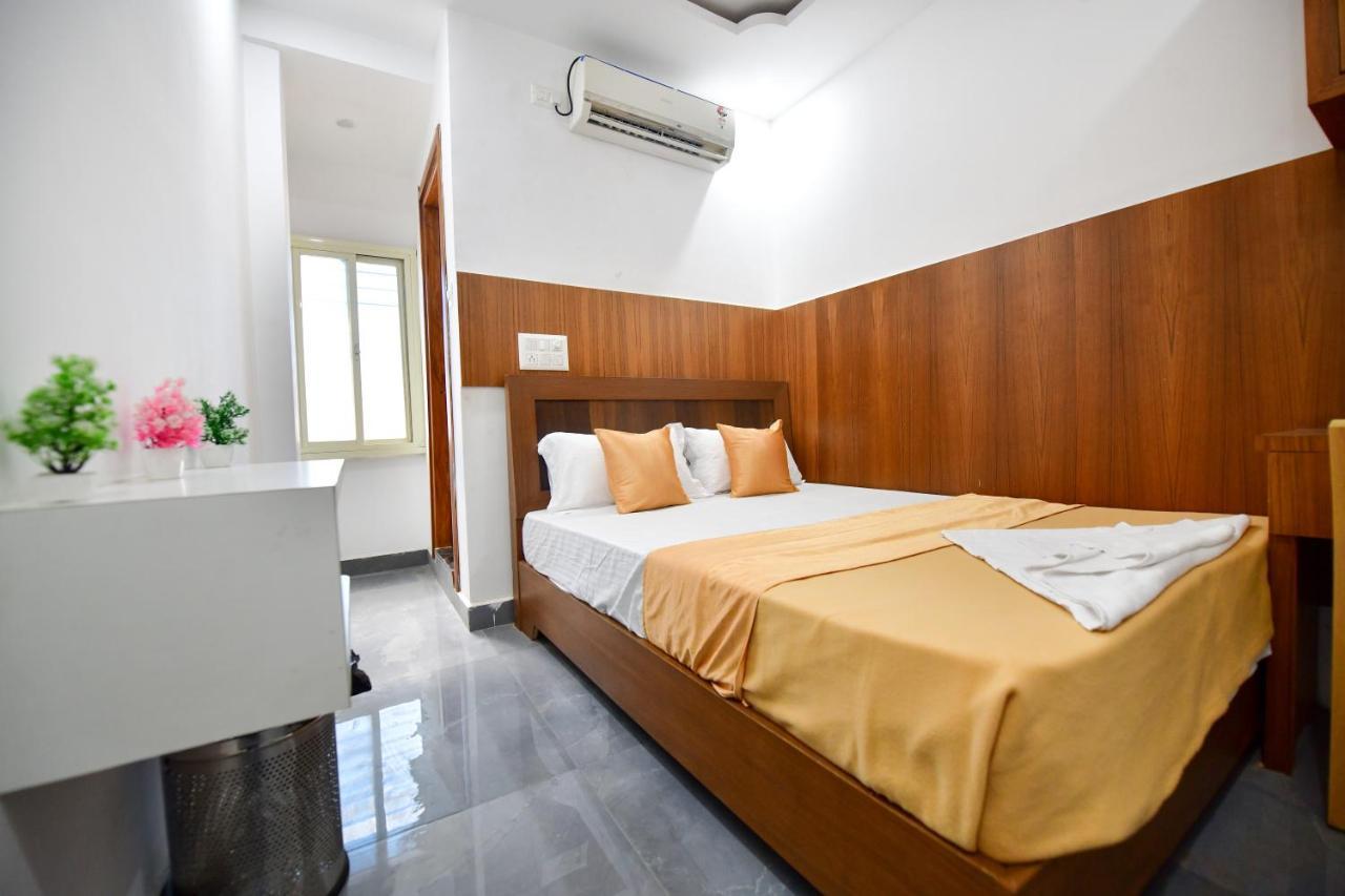 Hotel Surya 5*