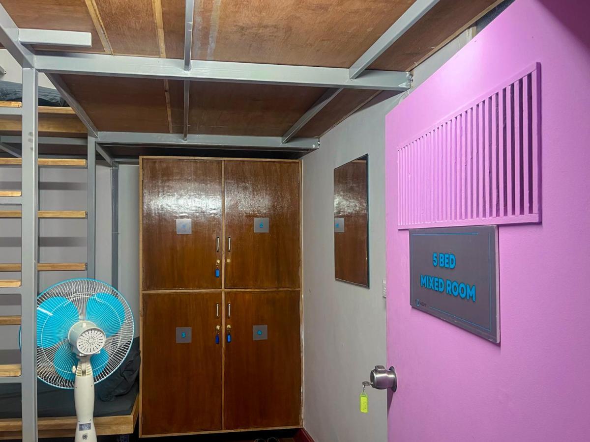 Rahees Bi Roambay - Backpacker Hostel Mysore