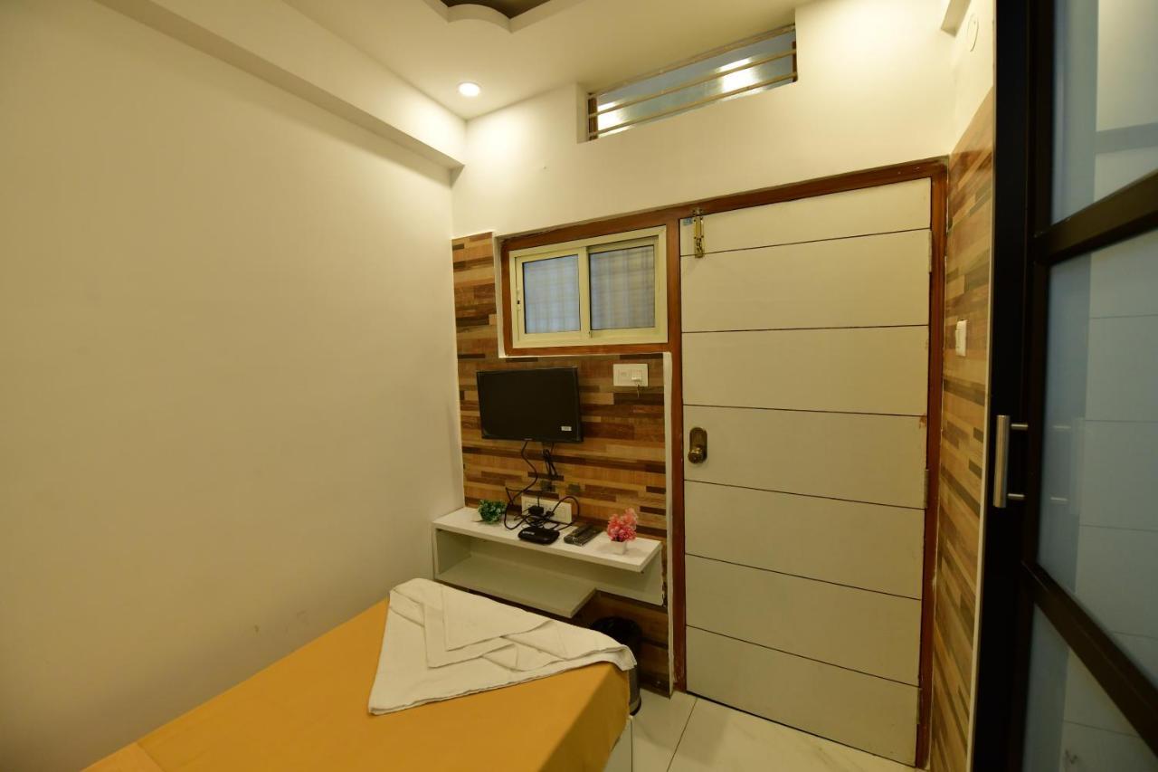 Hotel Surya